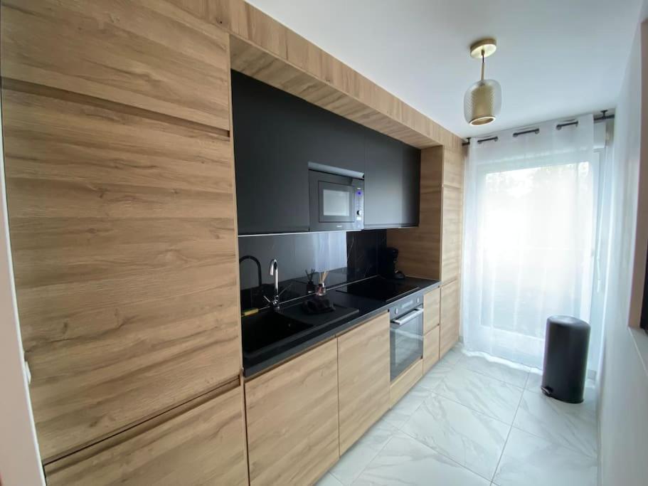 Disneyland Dream 6 - Charmant Appartement 8 Pax Montévrain Exteriör bild