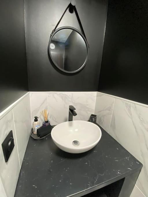 Disneyland Dream 6 - Charmant Appartement 8 Pax Montévrain Exteriör bild